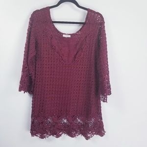 Umgee longsleeve crocheted tunic M red geometric
